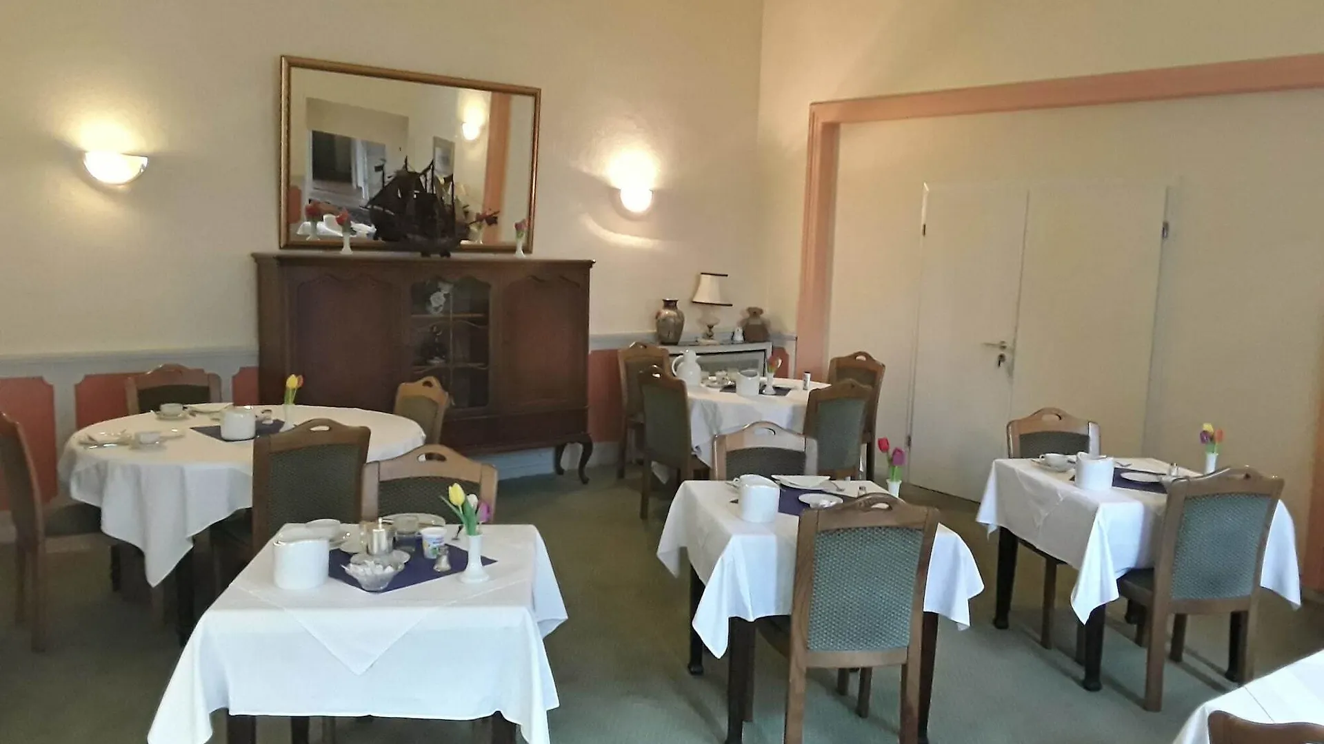 Schloss Hotel Gbr 뒤셀도르프 독일